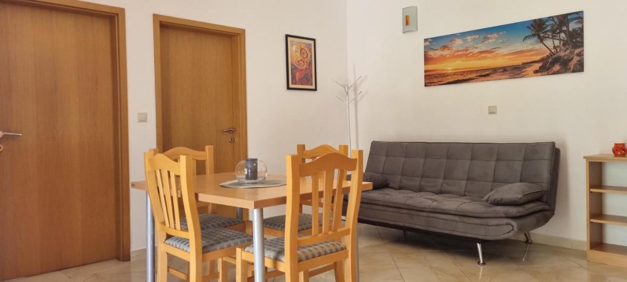 Apartments Andrea II Baška Eksteriør billede